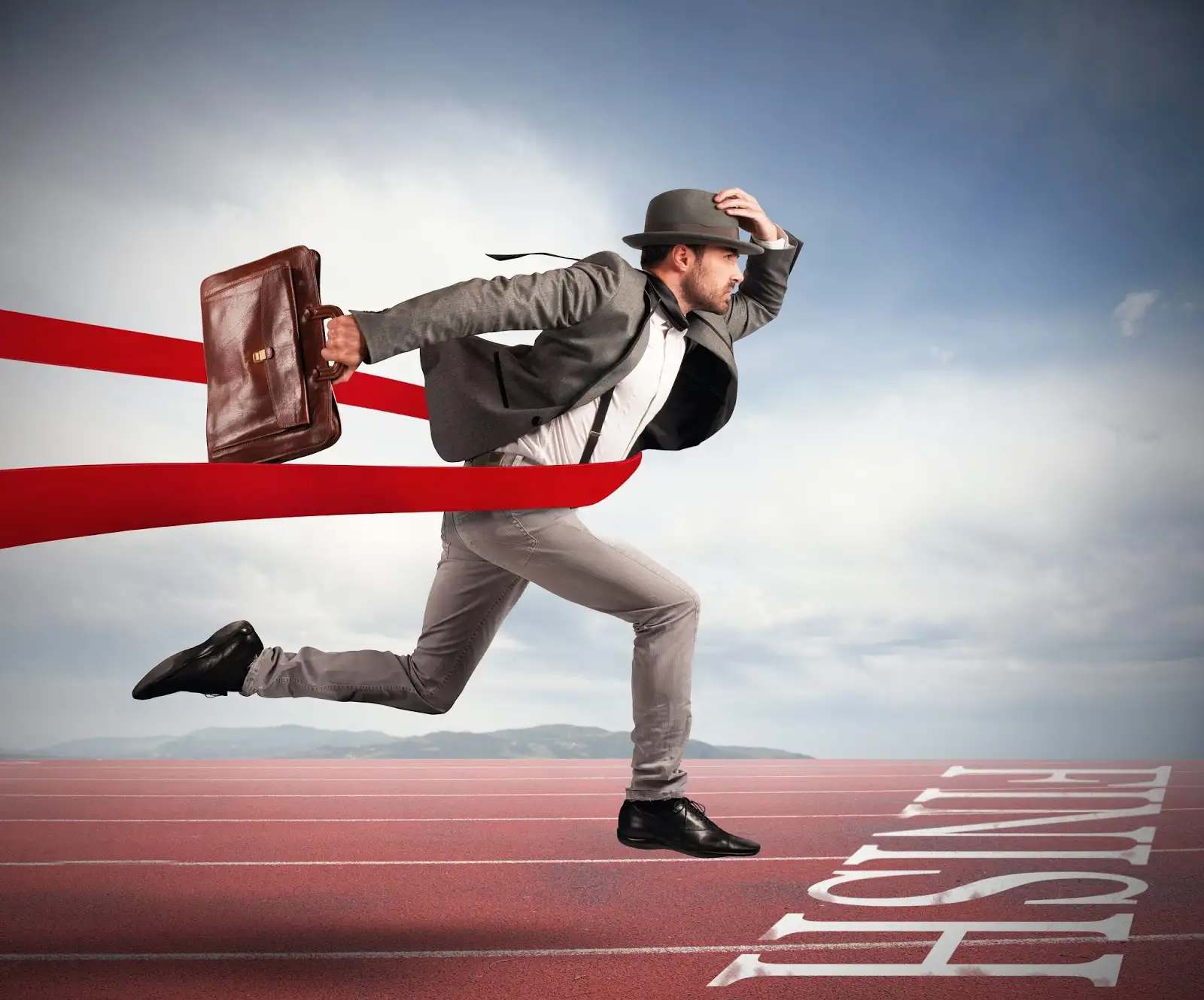 3. Driving Traffic and Lead Conversion through Paid and Organic SEO Strategies