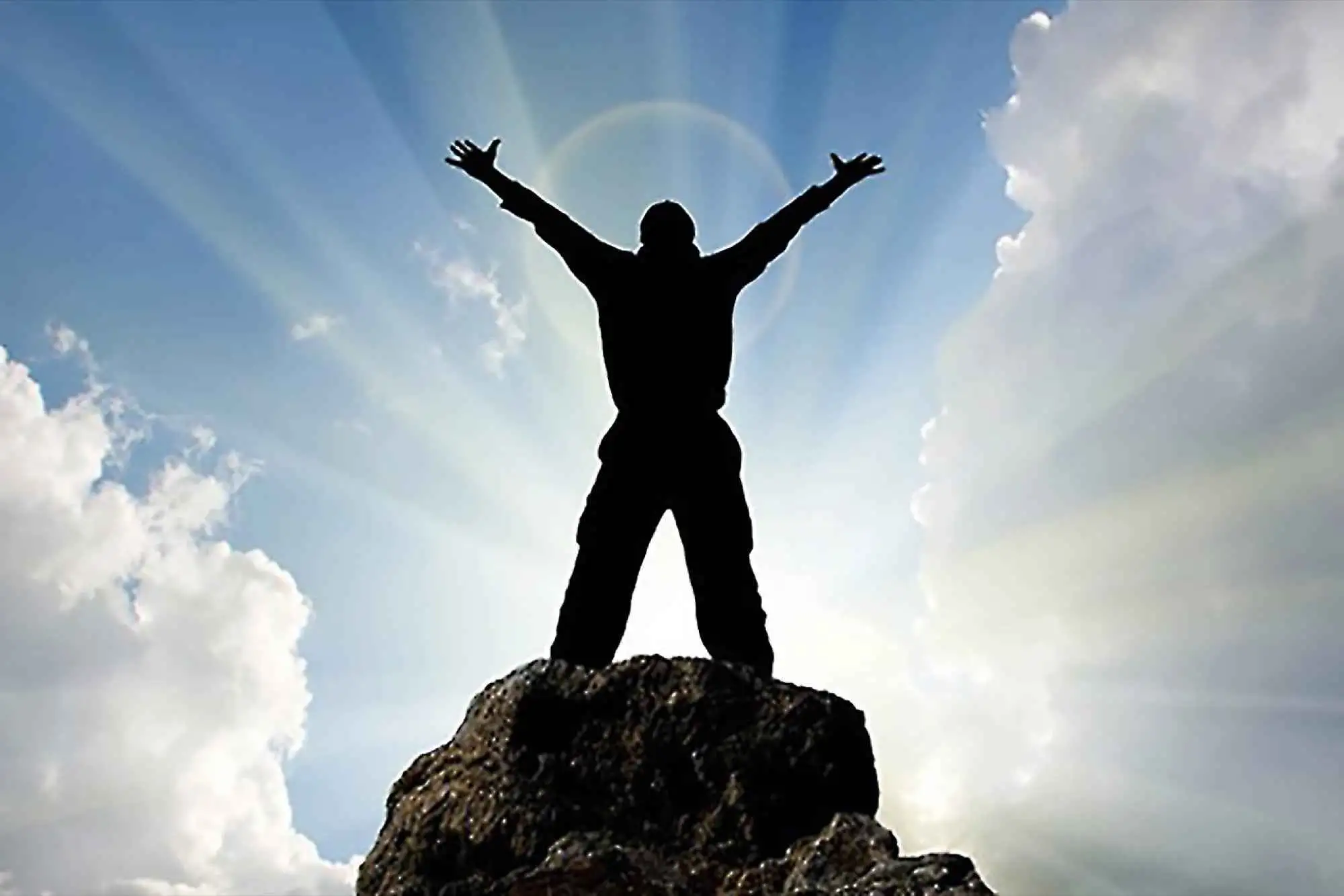 Digital Service Marketing: Understanding the Challenges and Opportunities