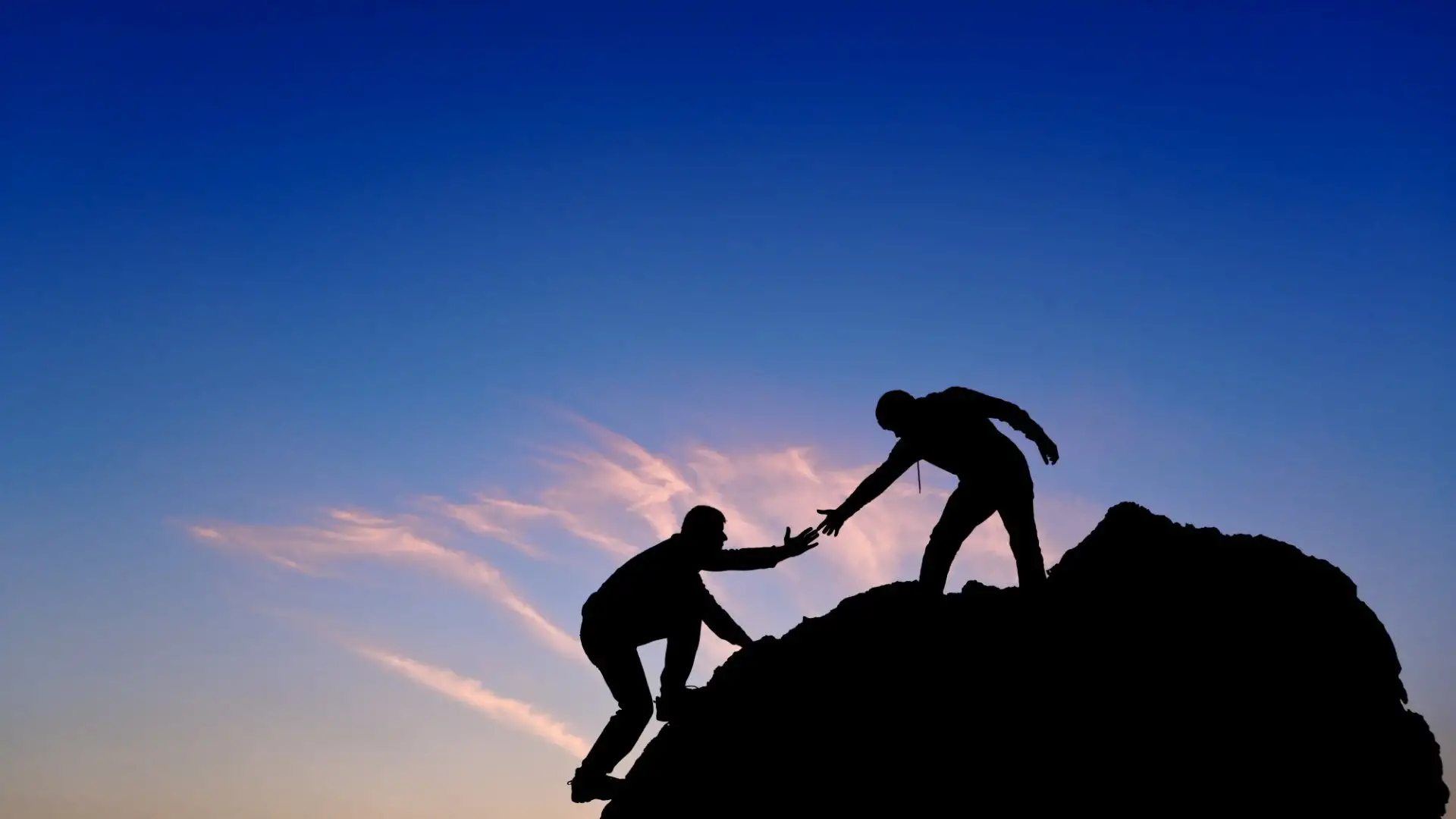 1. The Importance of Online Marketing in IT: Attracting and Retaining Customers