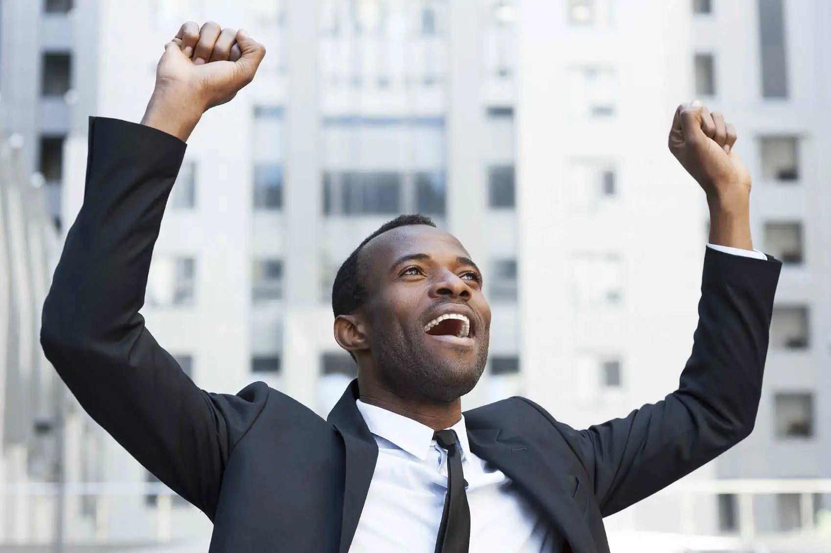 Essential Tools and Platforms for Successful Online Marketing Initiatives