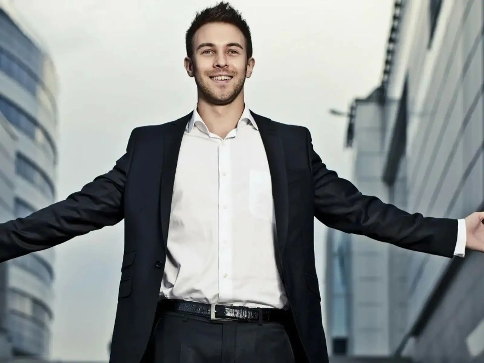 2. Key Elements of an Effective Online Marketing Strategy
