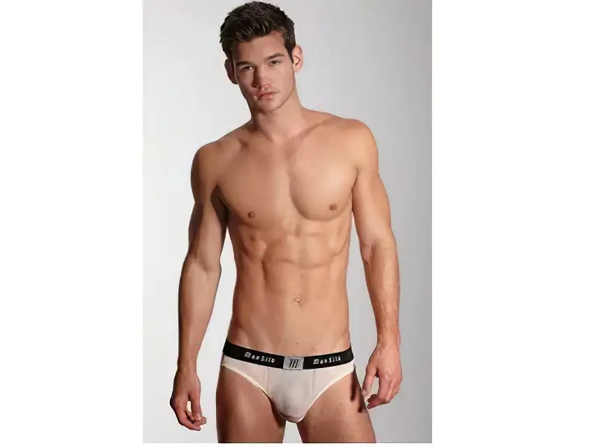 Sucking Bret​ Michaels's ⁤Gargantuan Hunk:⁣ An Homage to Homoerotic Desire