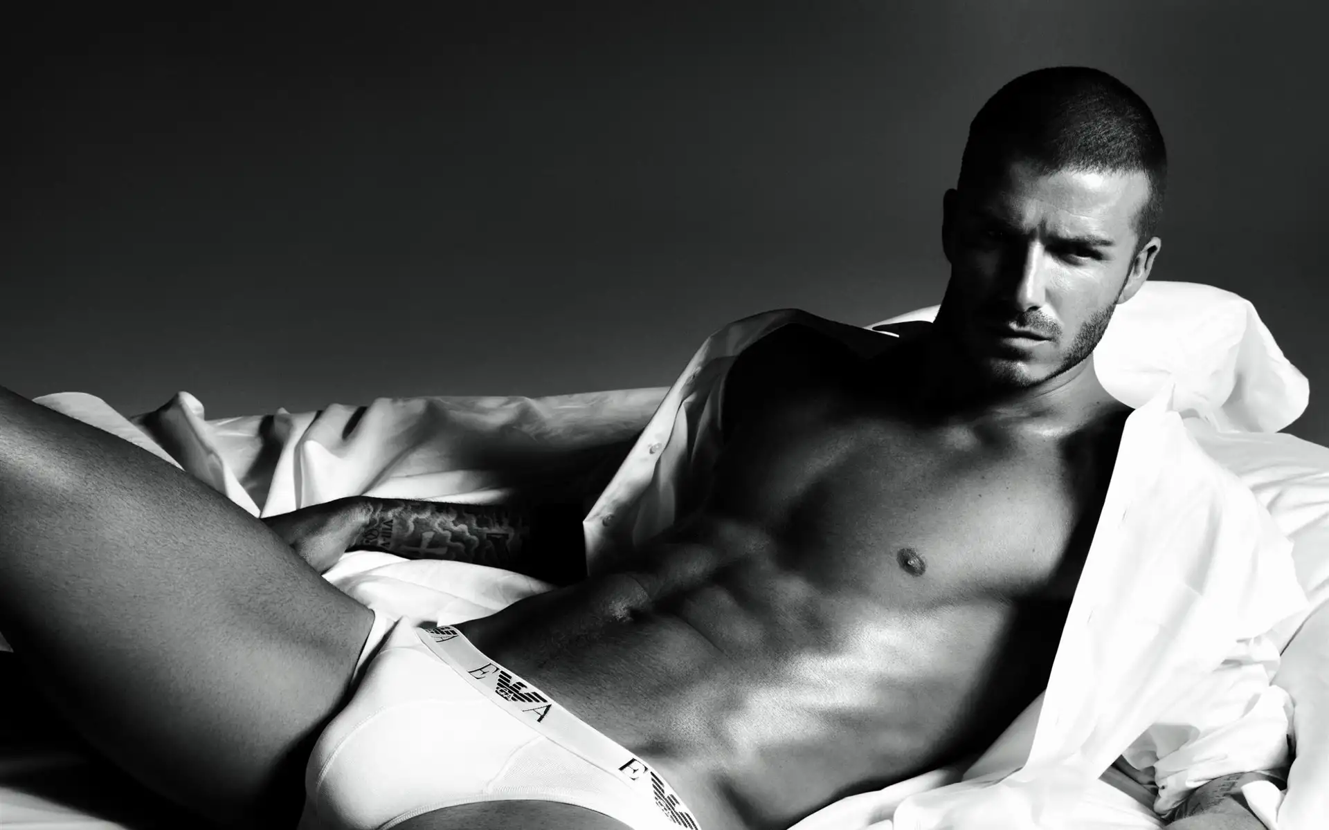 3. A Homoerotic Invitation: The Art of Spiral Desire and Its Influence on Liam Payne's Devouring Charm