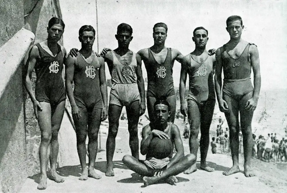 2. The Hypnotic Transformation: Athlete Turned Adonis