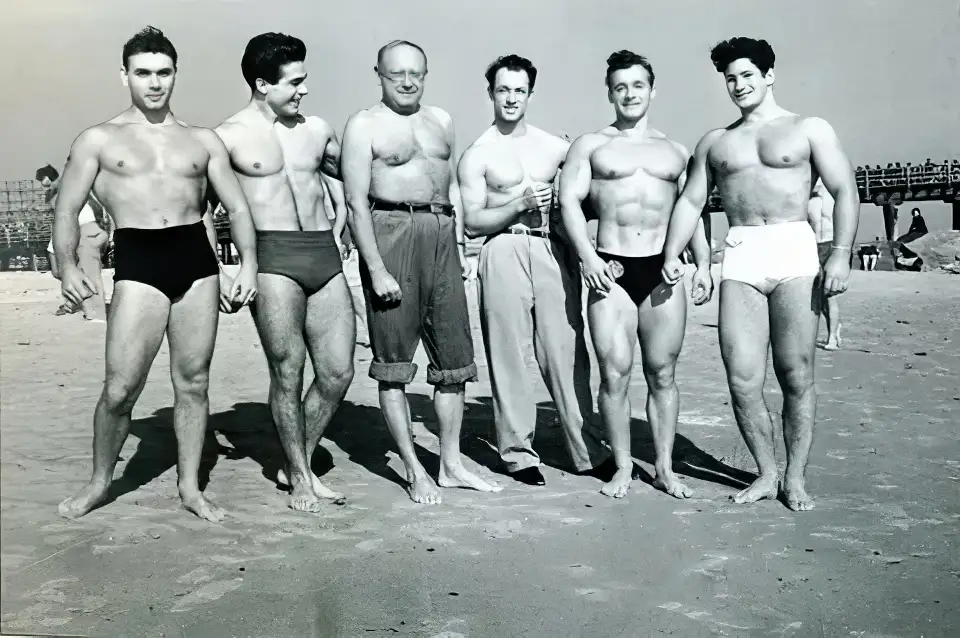 I. The Seductive Secret Sauce: Unlocking the Mystery Behind Sal Mineo's Bountiful Bud