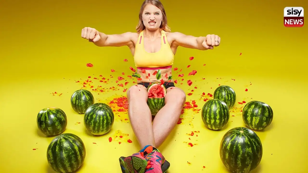 Sleepwalker ‍Shock: Beware‌ the Risks of⁣ Waking a ⁢Stumbling‍ Sleeper!