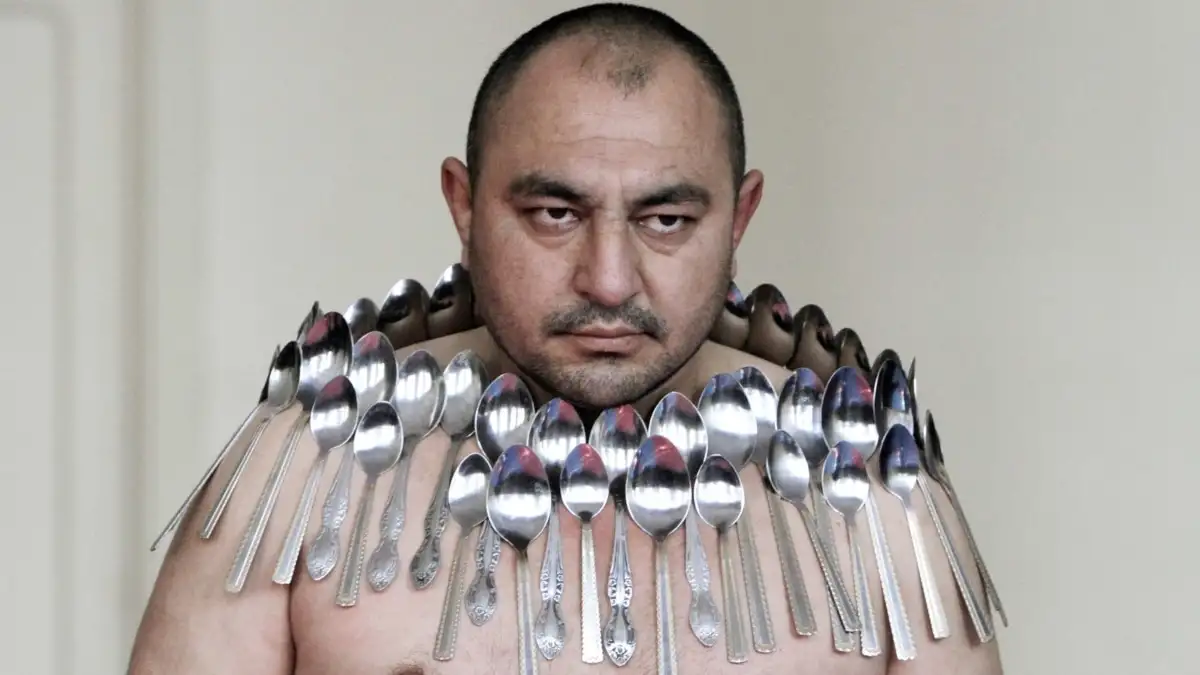 - Shocking Health Facts: The Hidden Dangers Lurking Beneath Those Crunchy Knuckles!