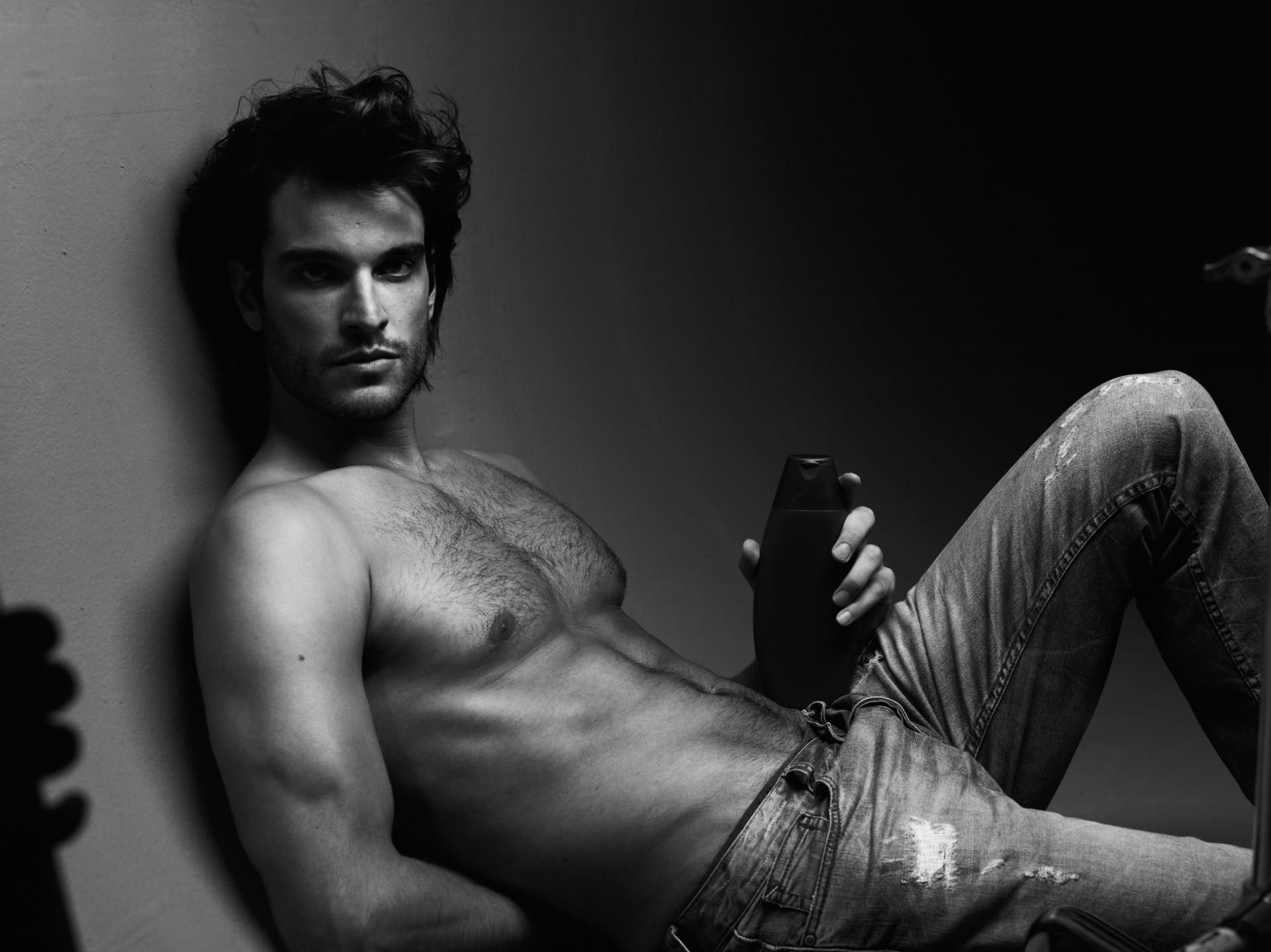 A Symphony ⁤of Sensual Exploration