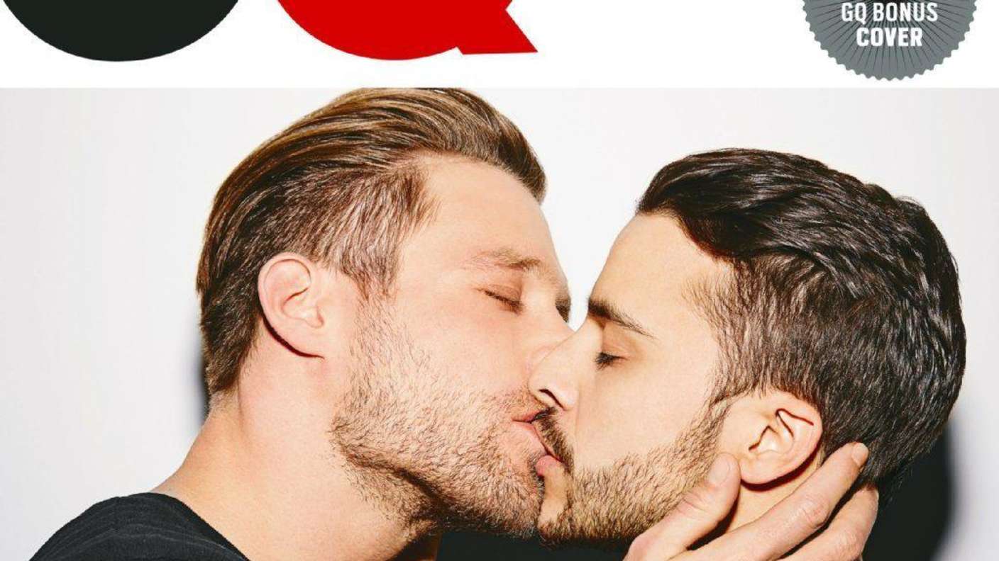 Indulge ⁤in Their Steamy, Shirtless Selfies