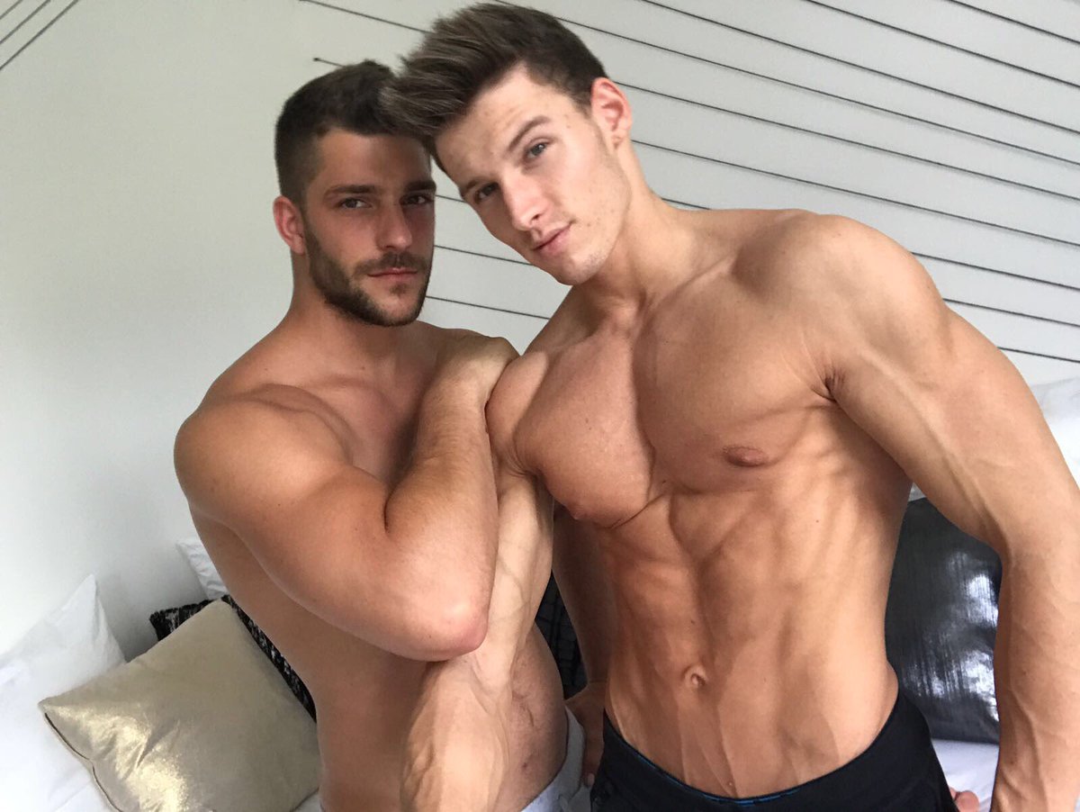 **The Hottest Men of 2016 Who Left Us Begging for More Than⁤ Just ‌Their‌ Autographs**