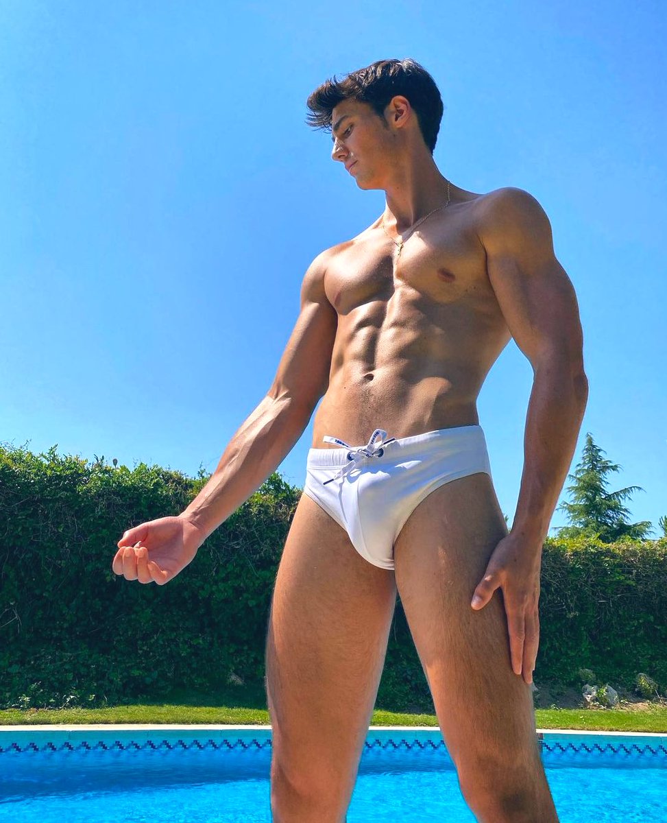 3. Surfing the Bulge: How to Revel in Erotic Possibilities