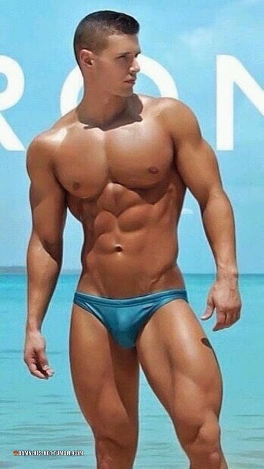 • Make the Most of His Bulge: Tips on How to Enjoy Him to the Fullest