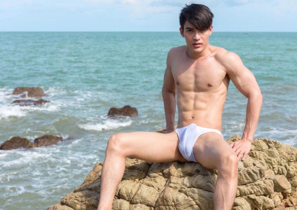 Tantalizing Tan Lines: A Feast for the Eyes on the Silver Screen