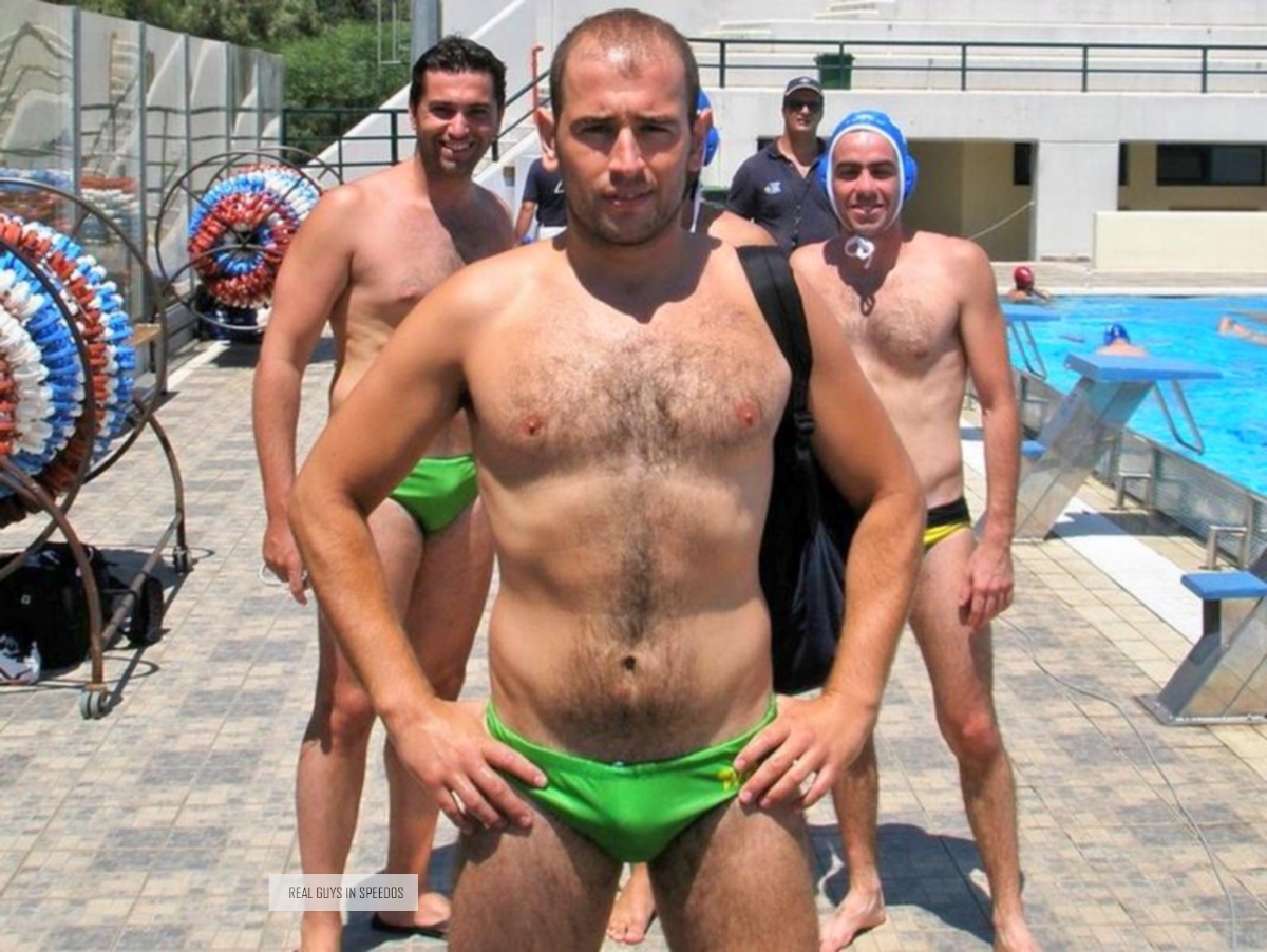 Clinging to Ecstasy: The Seductive Allure of Wet ‌Lycra