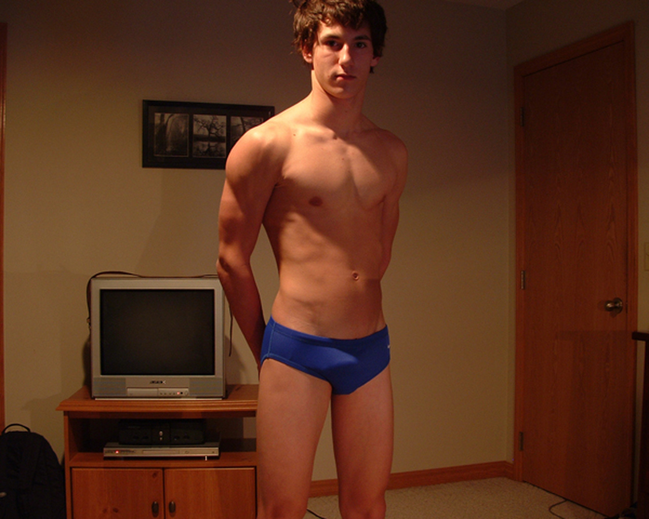 Dive into the Deep End: Speedo Sizzle and Aquatic Ecstasy
