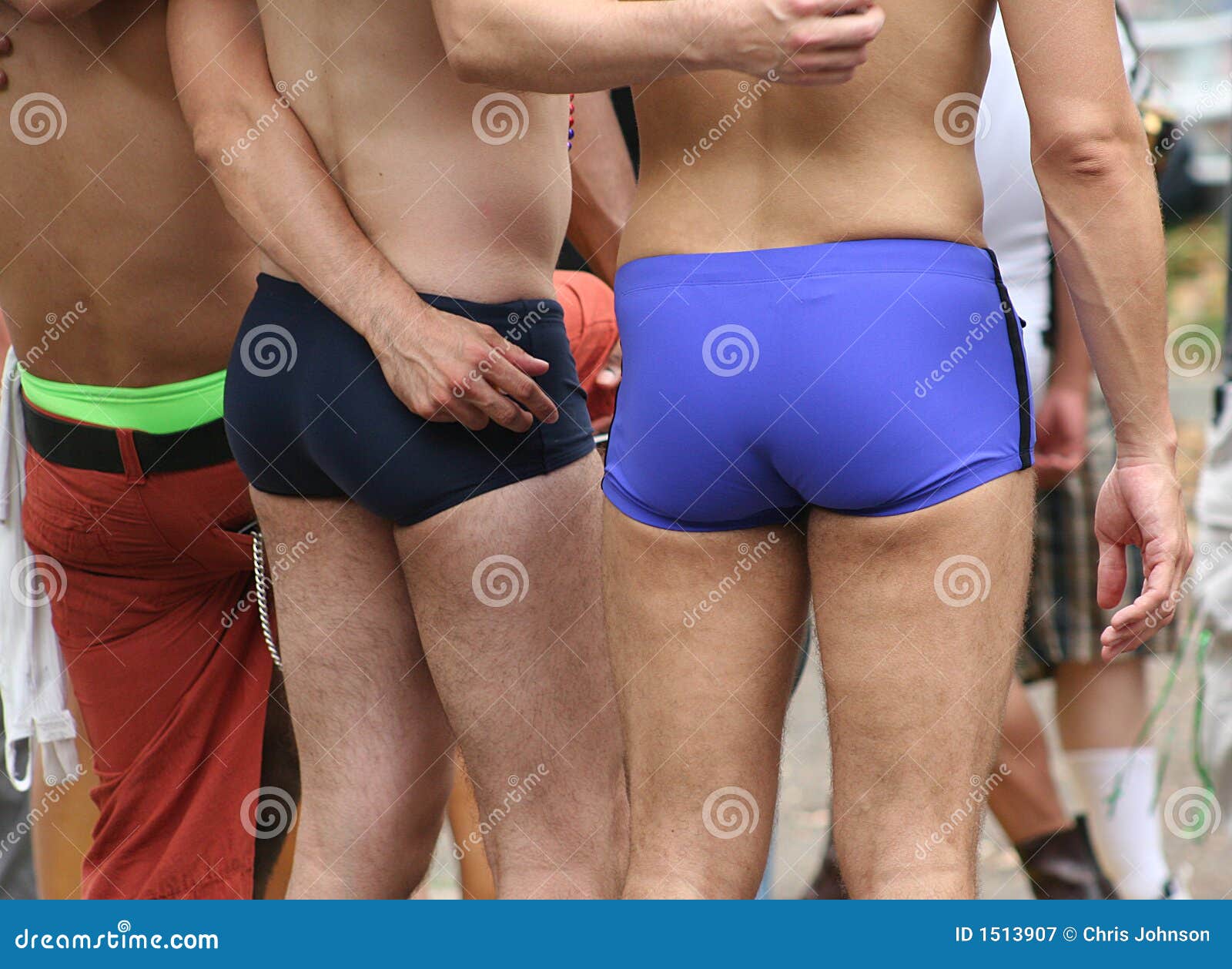 Ripples of Pleasure: Embracing the​ Wet Look with These Saucy Picks