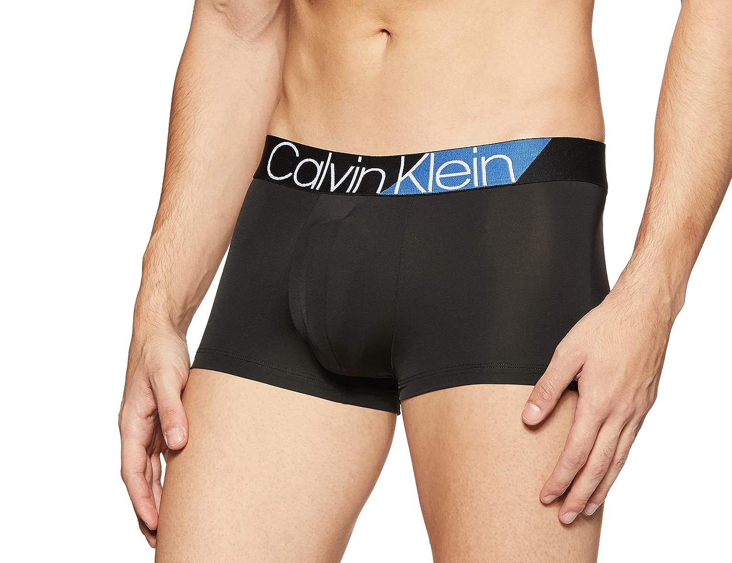 Paul Rudd's Abslicious Six Pack