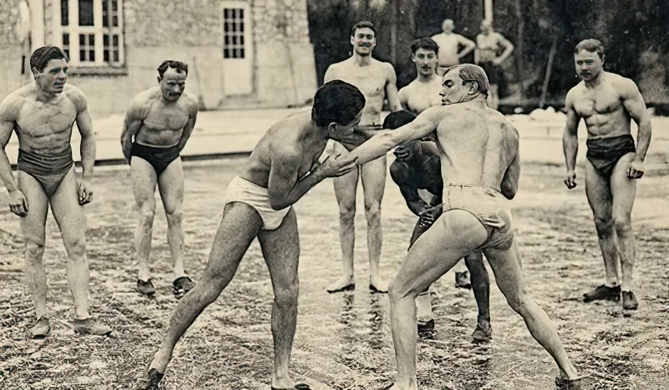 3. Charlie Puth's Sassy Booty Bounce