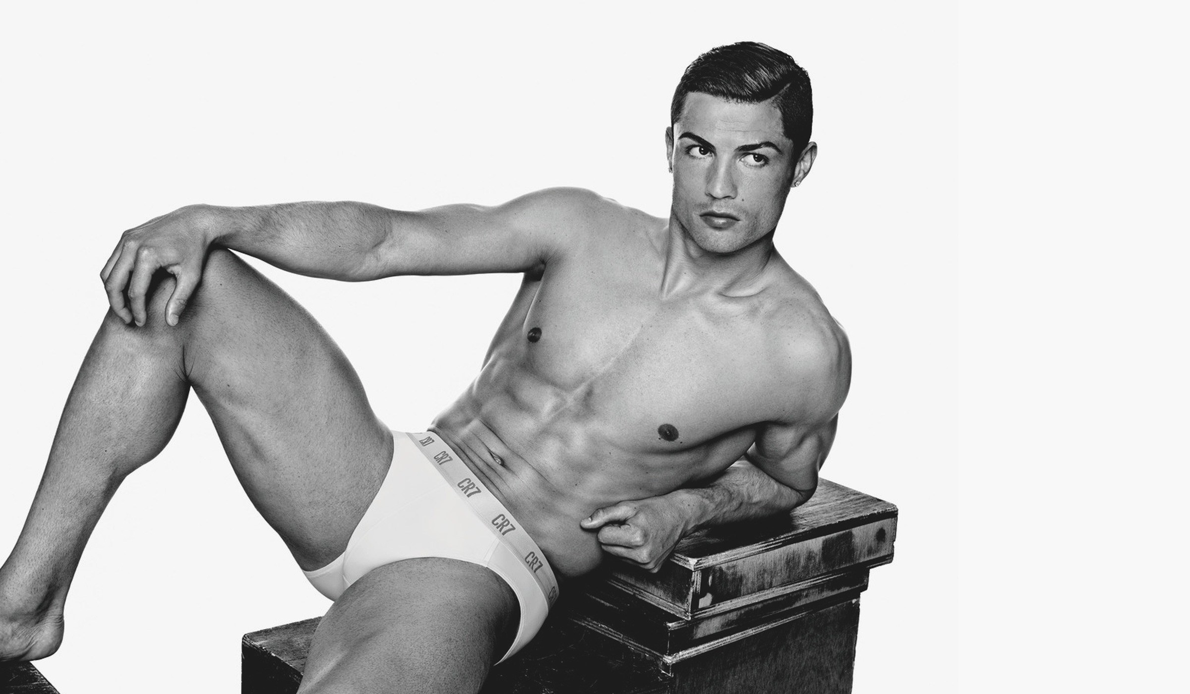 3. His Ab-solutely Sexy Workouts