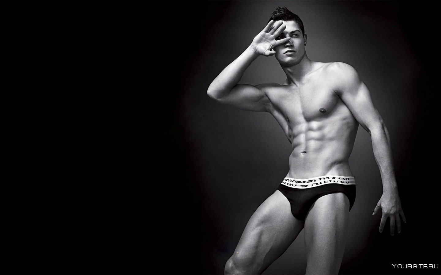 3. Freddie Prinze Jr.'s ‍Dick: ⁣Get Ready to Gasp at ​His Sheer Size!