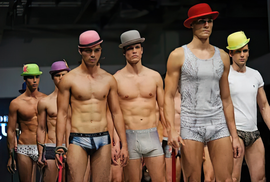 4. Pettyfer's Bulge Gets Tighter Every Day