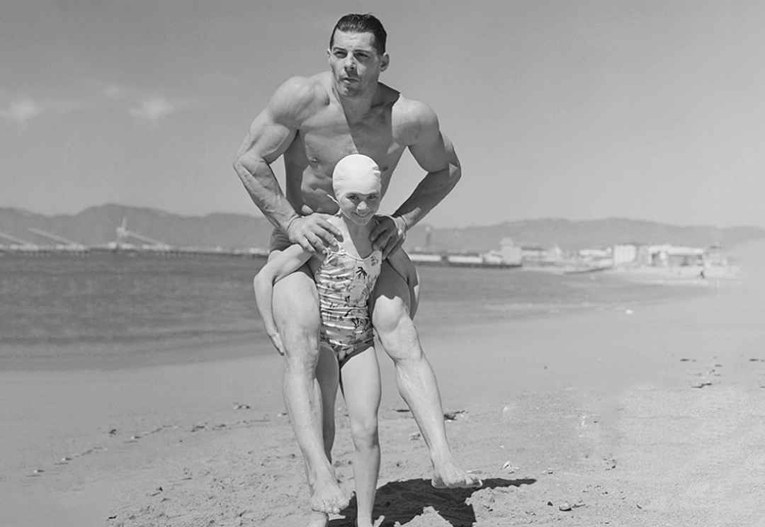 2. Unconventional Charm: How ⁤to Rock Your Unique Features and Shut Down Stereotypes