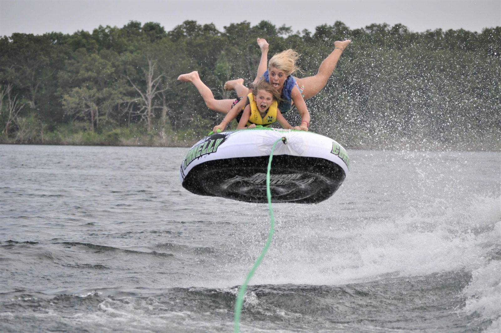 1. The Bizarre World of People‌ of Walmart Images: ​Delightful Folklore or Surreal Anthropological Study?
