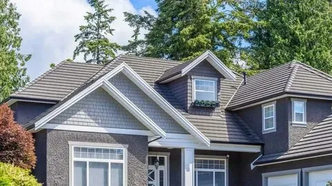 Heading 3: Top-Rated Roofer with a History of Satisfied Customers