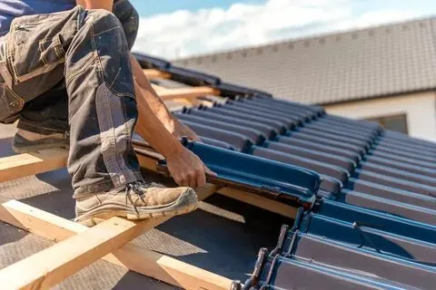 Considerations When⁤ Hiring Roofers in the Packer Park Area