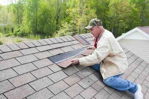 Heading 2: The Key Qualities that set this Roofer apart from the rest